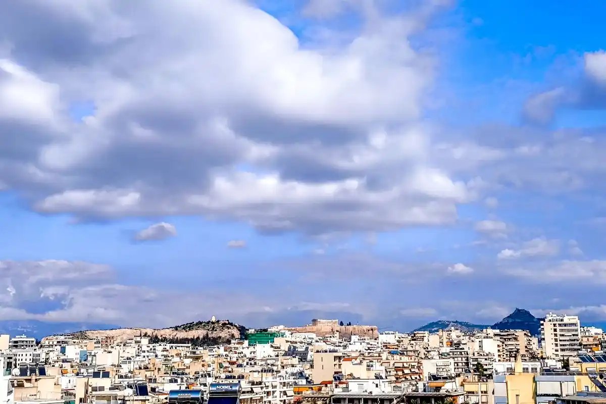 Καιρός: Η εβδομάδα ξεκινά με 30άρια!