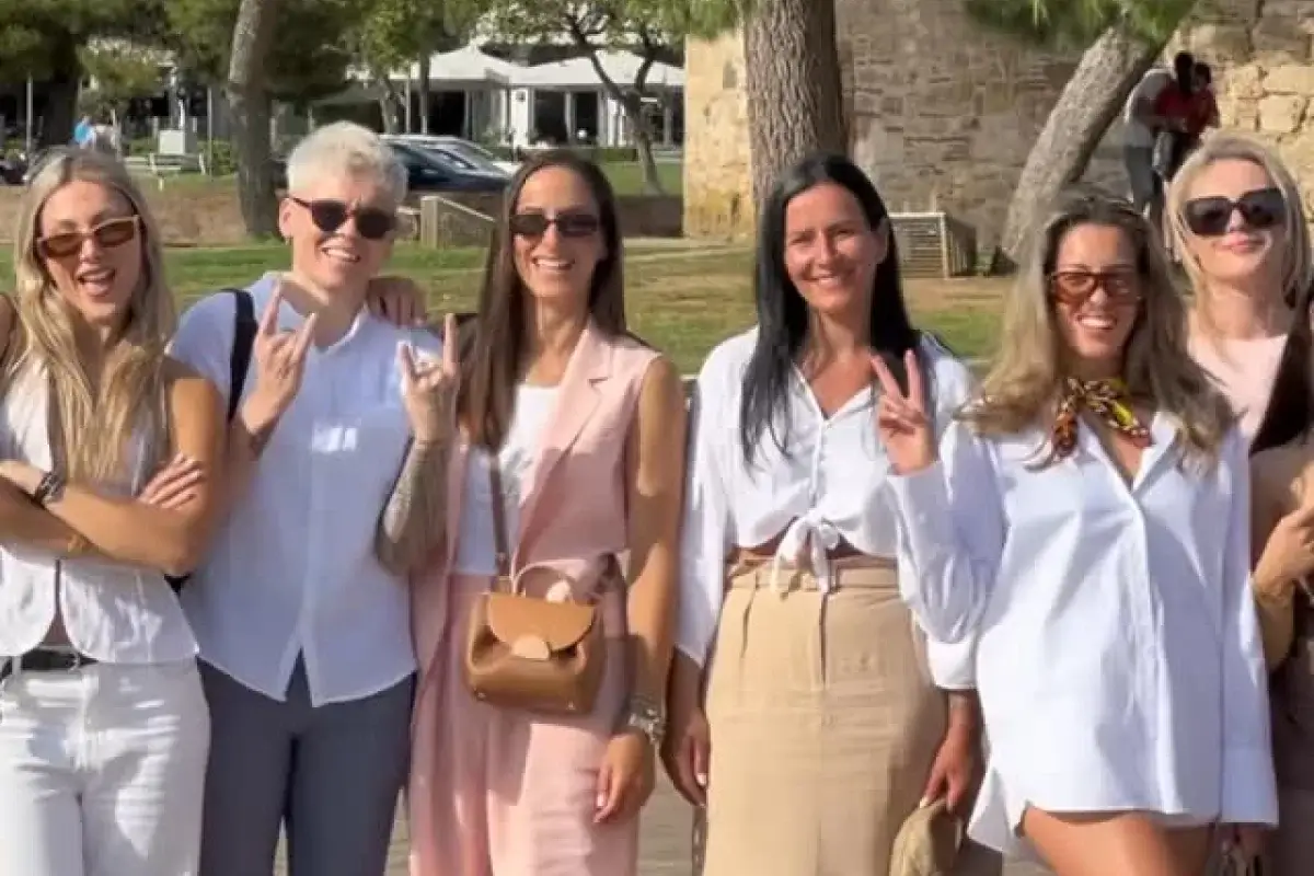 Οι Νταμπλούχες Ελλάδας μάγεψαν τον Λευκό Πύργο με τα τρόπαια! (video)