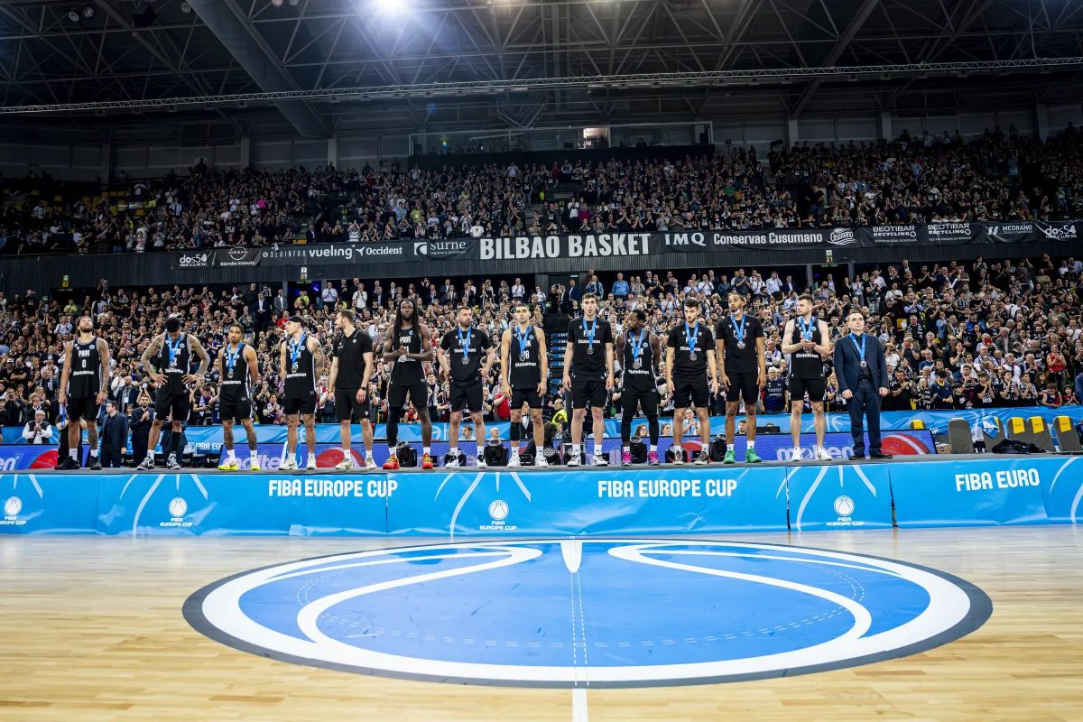 Η FIBA αποθεώνει τον ΠΑΟΚ μετά τον τελικό στο Μπιλμπάο: «Μια διαδρομή που αξίζει σεβασμό»