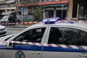 17 συλλήψεις οργανωμένων οπαδών σε Θεσσαλονίκη και Μύκονο - Κατηγορίες και για τη δολοφονία Κλεομένη