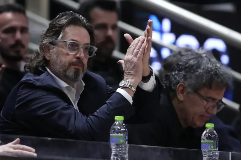 ΜΜΕ Σερβίας: «Ο Τρινκιέρι τρίβει τα χέρια του» για τη μεταγραφή του Φόστερ στον ΠΑΟΚ