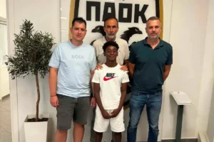 PAOK Academy: Στα «ασπρόμαυρα» ο ταλαντούχος Τσιρογιάννης