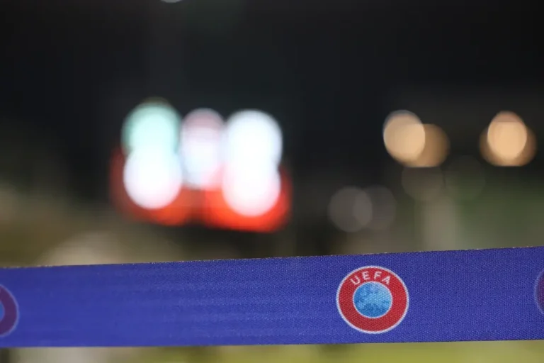 Η UEFA απειλεί με μποϊκοτάζ στο Μουντιάλ λόγω σχεδίου της FIFA για ιδιώτες επενδυτές