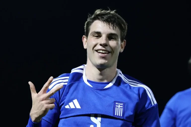 A Bola: «Η Φαμαλικάο δίνει 2 εκατ. ευρώ για τον Γιώργο Κούτσια»