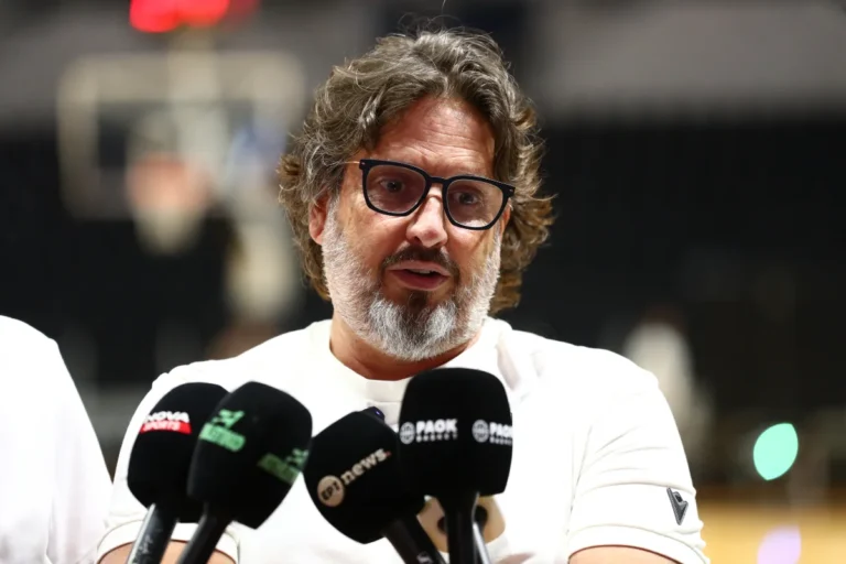 Τρινκιέρι: «Θα πρέπει να εντάξουμε σωστά τους Όσμαν, Καλάθη και Μπαζίνα» (video)