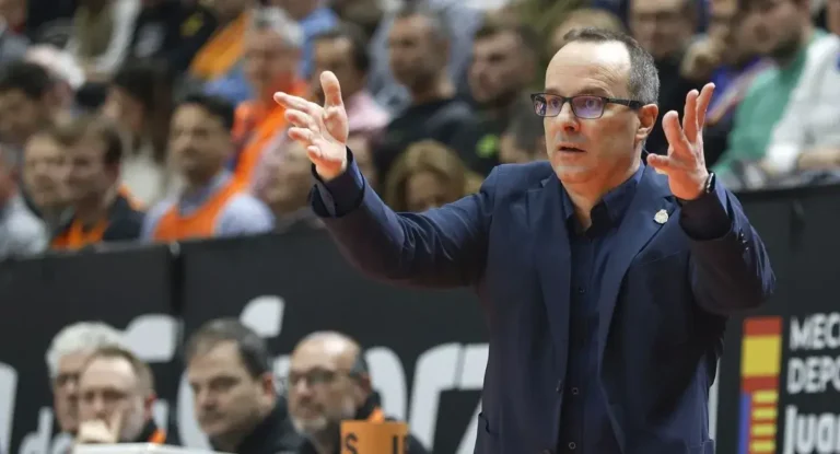 Προπονητής Μανρέσα: «Πολύ αξιόλογη ομάδα ο ΠΑΟΚ με καυτή έδρα» - Τι είπε για την... ζημιά που έκανε ο Ταϊρί