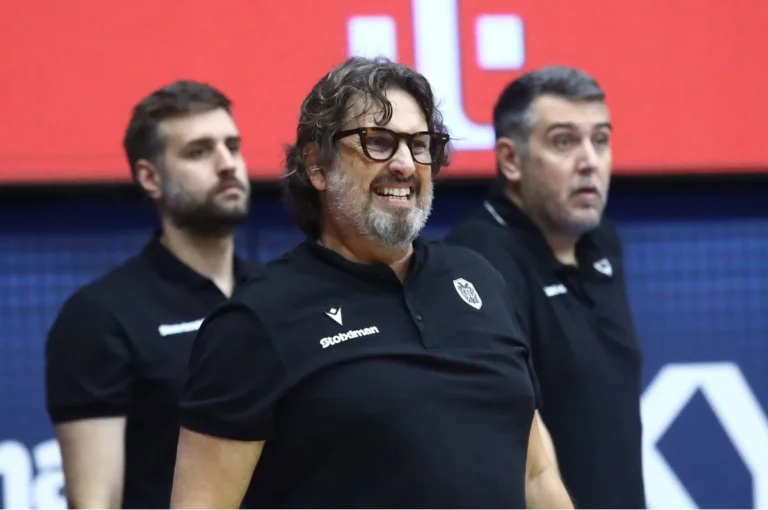 Τρινκιέρι: «Οι παίκτες μου παίζουν για τον ΠΑΟΚ» - Το σχόλιο για τη διαιτησία