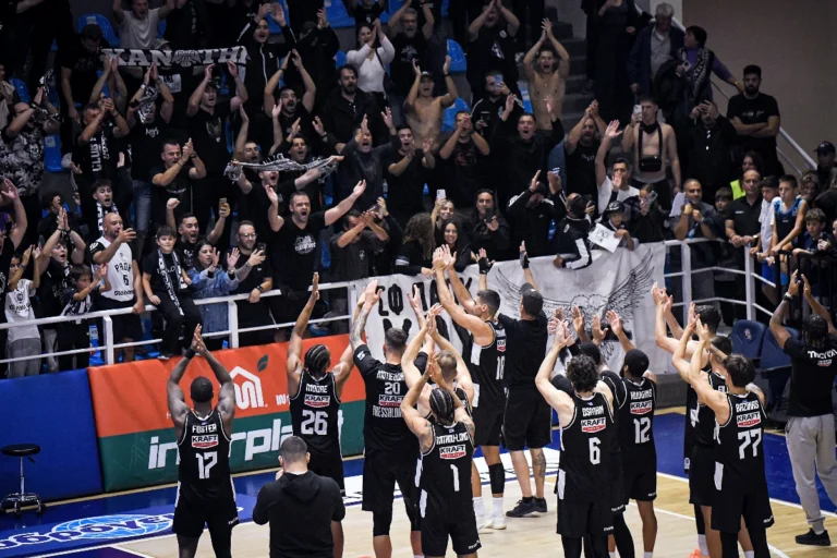 Όμαδα και κόσμος «ένα» μετά το διπλό του ΠΑΟΚ στη Ρόδο (video)