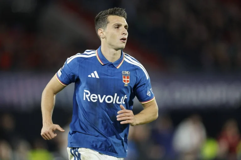 Champions League: Ο Τσιμίκας έγινε captain της Λίβερπουλ - Ο Δουβίκας «χτύπησε» στο φινάλε (videos)