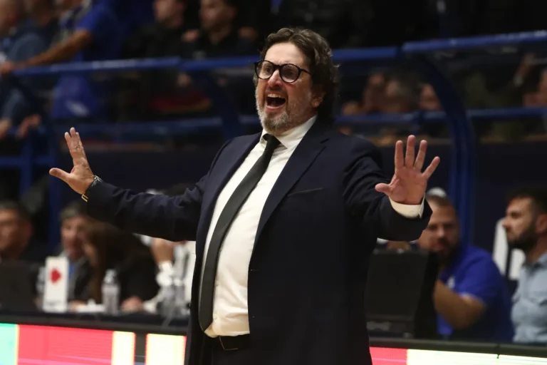 Τρινκιέρι: «Πήραμε μία… τσούκου τσούκου νίκη» – Τι είπε για Χάτζινς και Γουόκερ