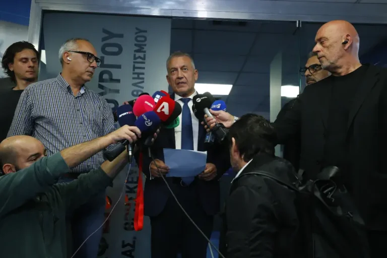 Ο Βρούτσης ζήτησε άμεσα εκλογές στην ΕΟΚ!